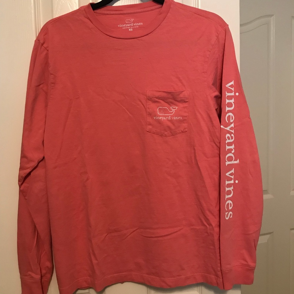 Vineyard vines long sleeved T-shirt